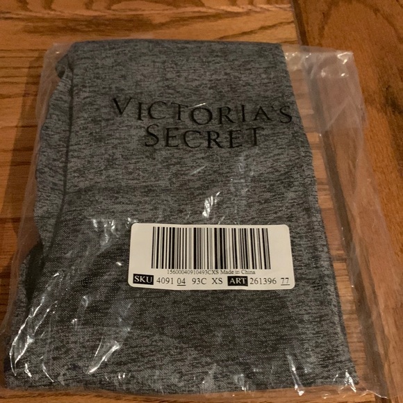 PINK Victoria’s Secret Seamless Workout Tight - Picture 3 of 9